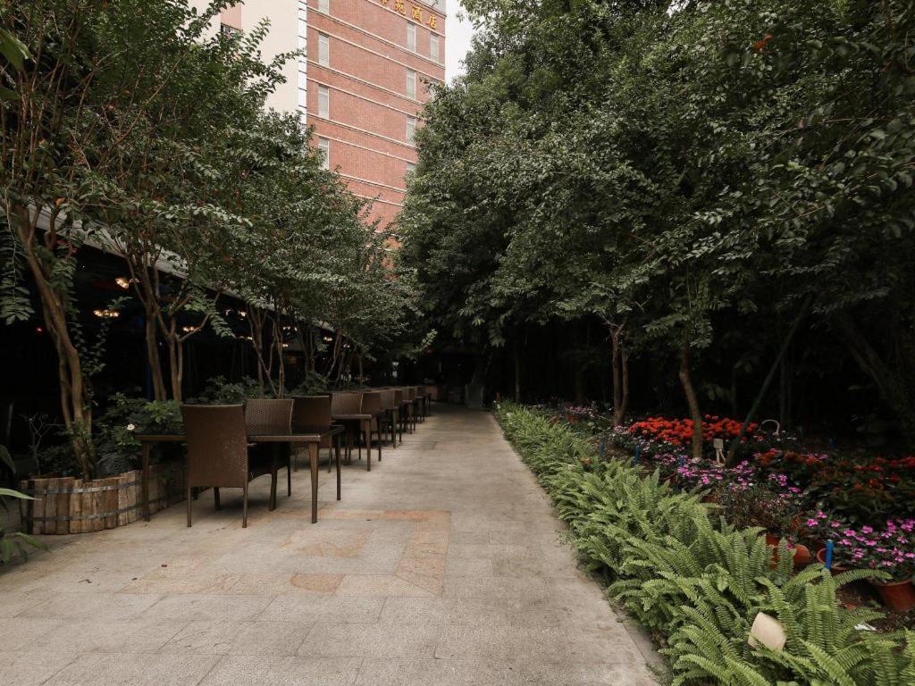 Royal Garden Hotel Quảng Châu Ngoại thất bức ảnh